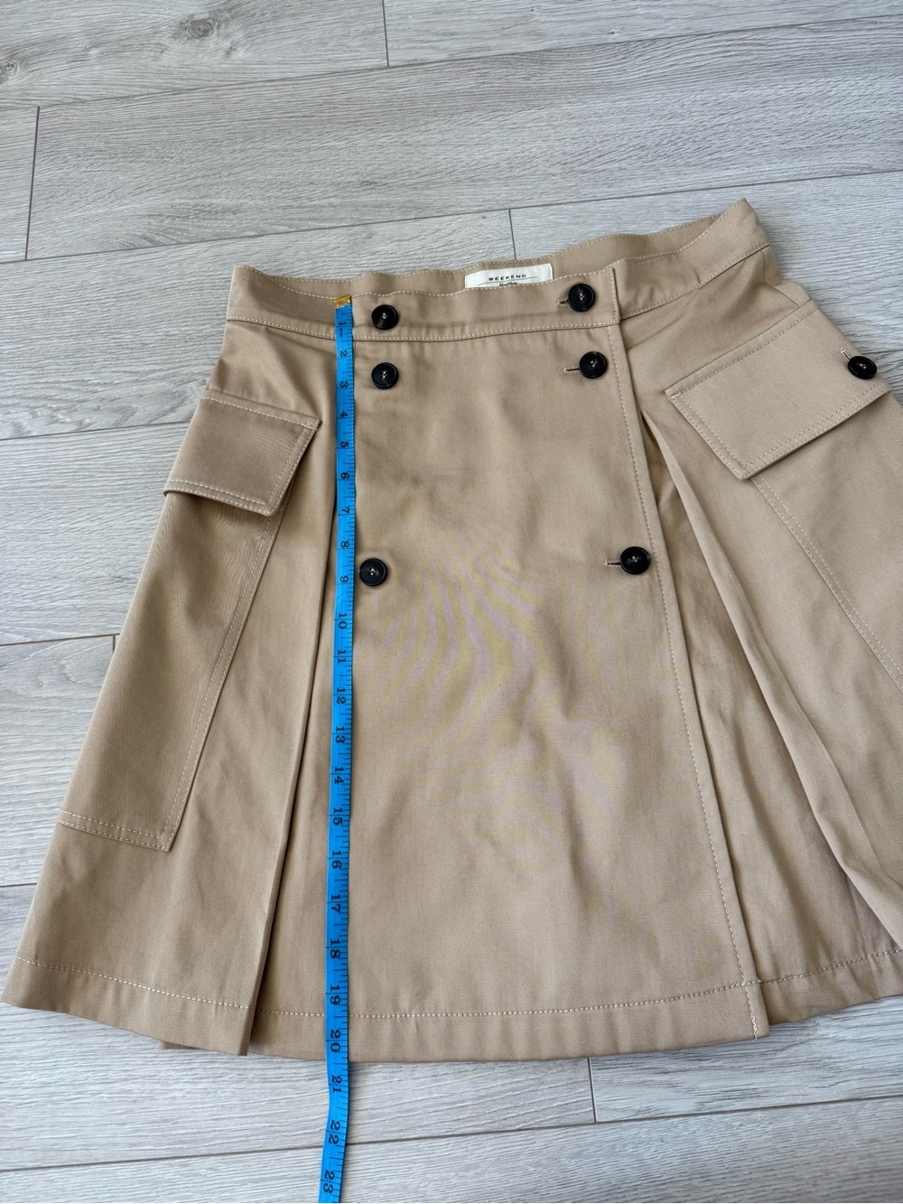 Weekend Max Mara Beige Cotton
Mini Skirt - Picture 9 of 10